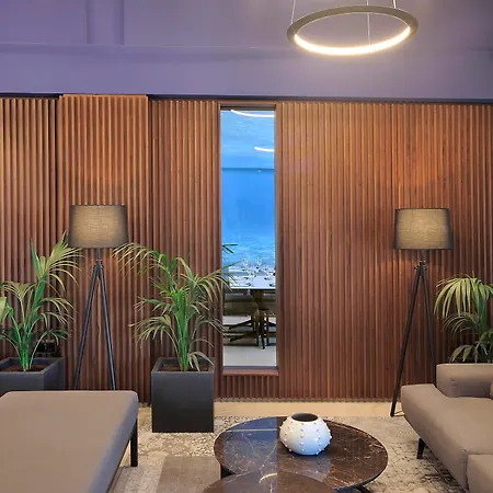 酒店 Okeanos Boutique