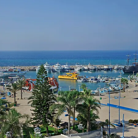 Okeanos Boutique 4* 圣纳帕