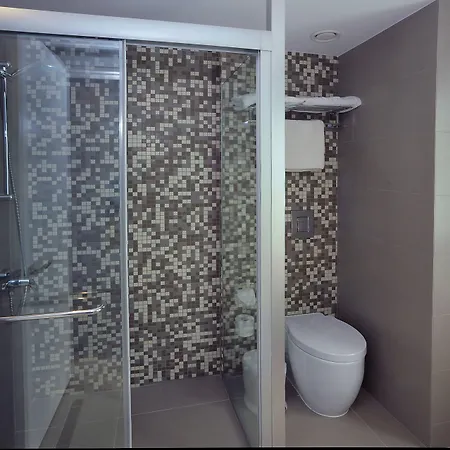 酒店 Okeanos Boutique 4*