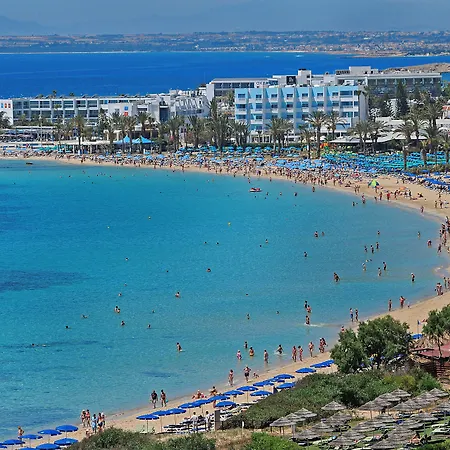 酒店 Okeanos Boutique 4*