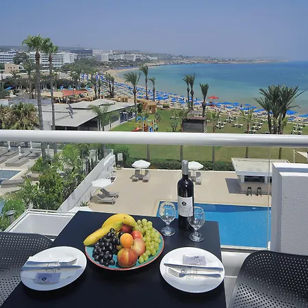 Okeanos Boutique Ayia Napa