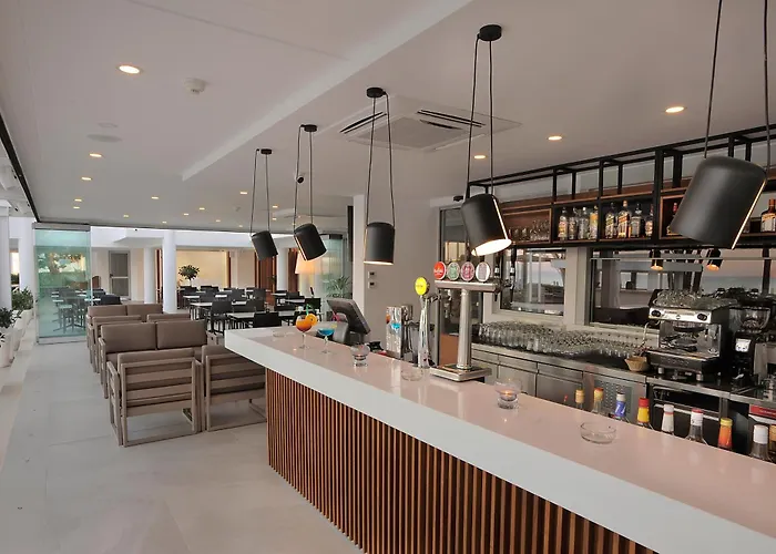 Okeanos Boutique 4* Ayia Napa