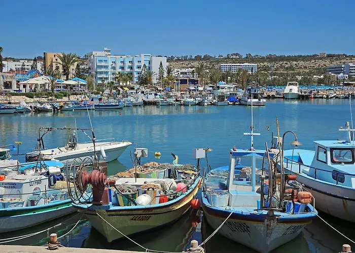 Ξενοδοχείο Okeanos Boutique 4*