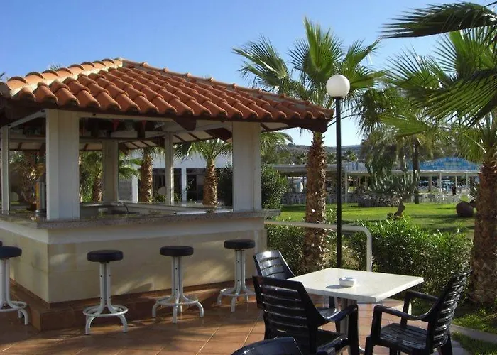 Okeanos Boutique Αγία Νάπα